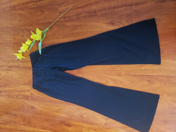 Just In: Black Chic Career Flare Pants - Picture 6 of 7